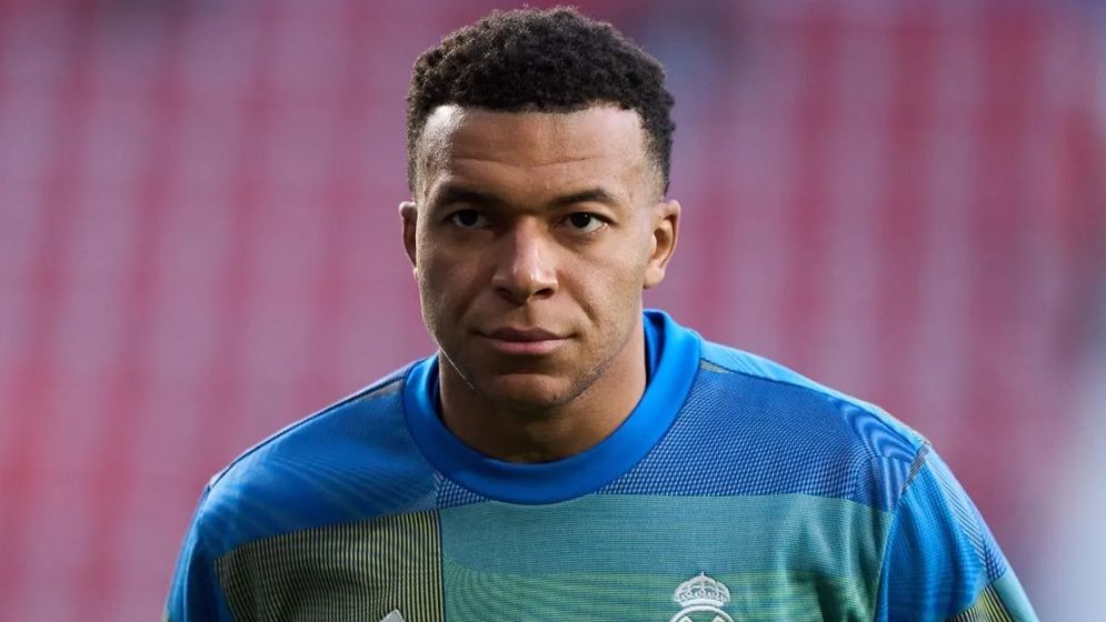 ইনজুরি কাটিয়ে ম্যানচেস্টার সিটির বিপক্ষে দলে ফিরতে পারেন  এমবাপ্পে