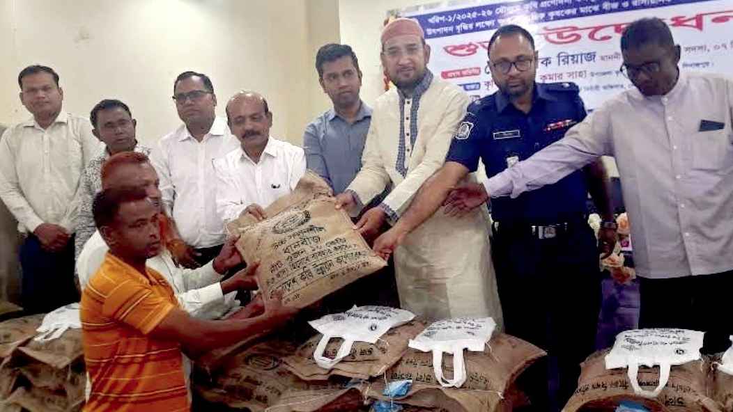 কৃষকরাই আমাদের মূল চালিকা শক্তি: পিনাক চৌধুরী