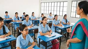 জ্বালানি সংকট মোকাবিলায় ব্লেন্ডেড শিক্ষা পদ্ধতি চালু করছে সরকার