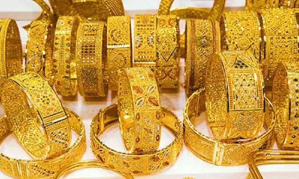 আজ যে দামে বিক্রি হচ্ছে সোনা