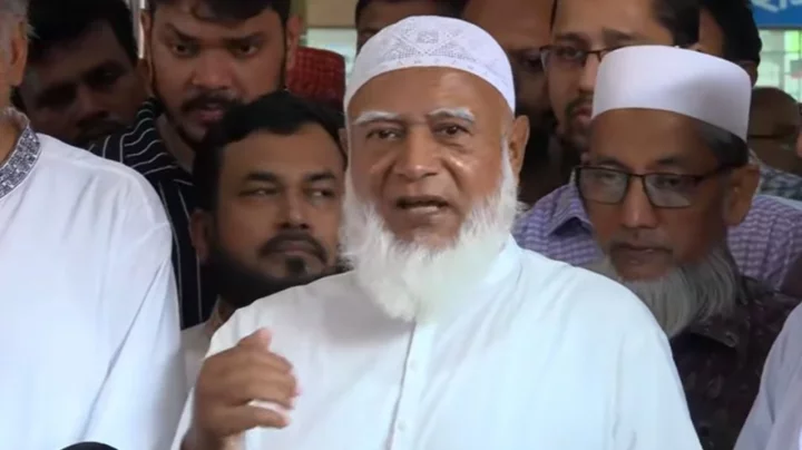 'রোম পুড়লে আমরা নিরো হয়ে বাঁশি বাজাবো না'