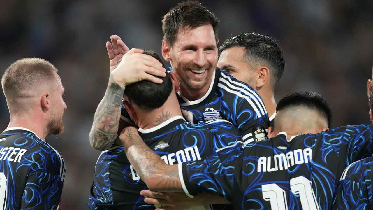 পাকিস্তানের বিপক্ষে খেলবে মেসিরা