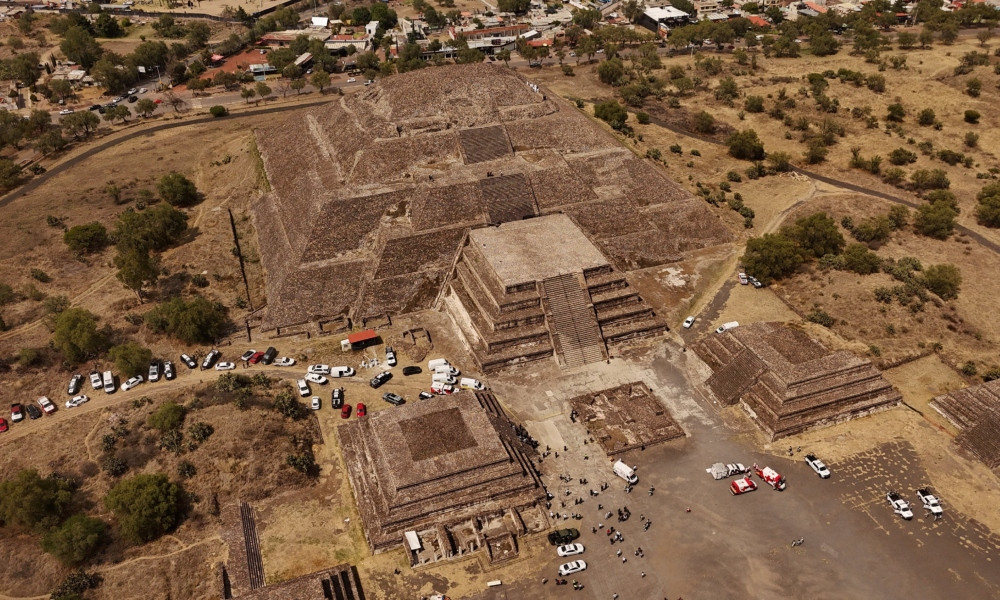 মেক্সিকোর পিরামিডে কানাডিয়ান দর্শনার্থীকে গুলি করে হত্যা