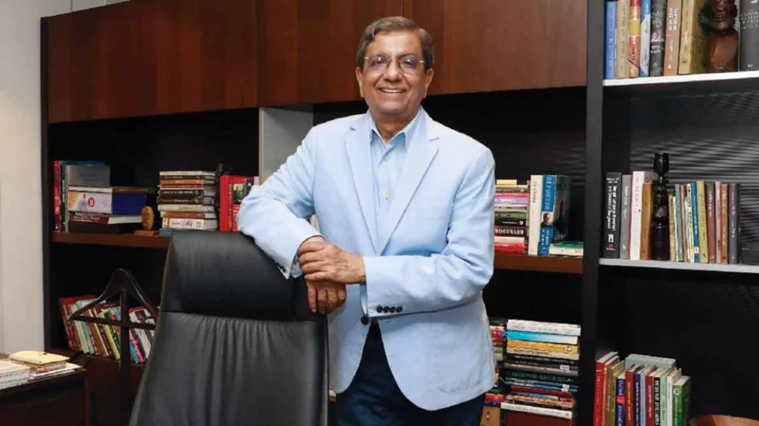 প্রথম আলোর সম্পাদকসহ তিন সাংবাদিকের বিরুদ্ধে মামলা