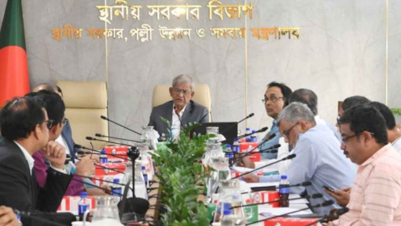 উন্নয়ন প্রকল্পের কাজ নির্ধারিত সময়ের মধ্যেই সম্পন্ন করতে হবে: মন্ত্রী