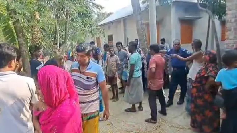 নাটোরে ঘুমন্ত স্বামীকে গলা কেটে হত্যা, স্ত্রী আটক