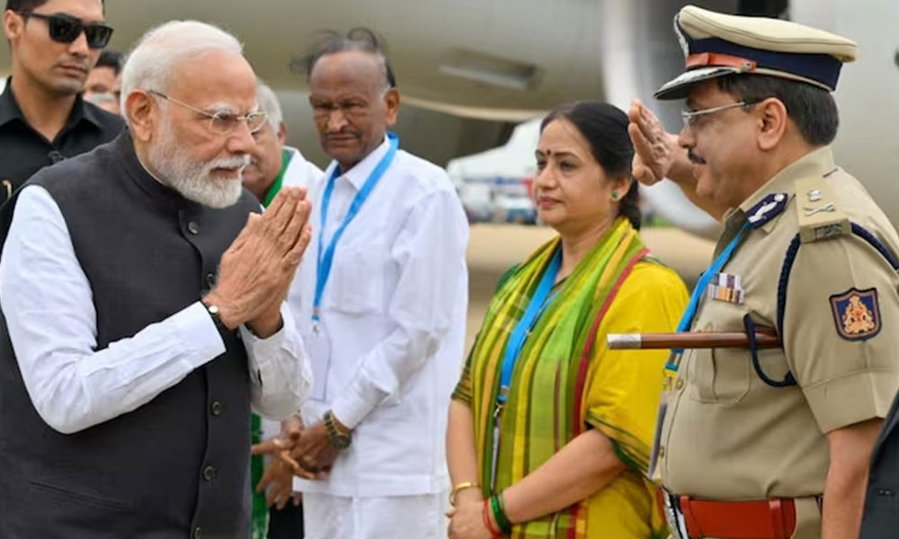 মোদির সফর ঘিরে নিরাপত্তা ত্রুটি, ৬ পুলিশ সদস্য বরখাস্ত