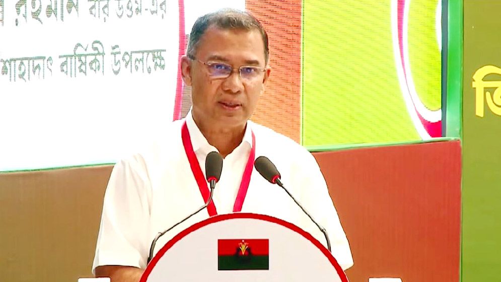 দেশের সামনে কঠিন সময় অপেক্ষা করছে: প্রধানমন্ত্রী