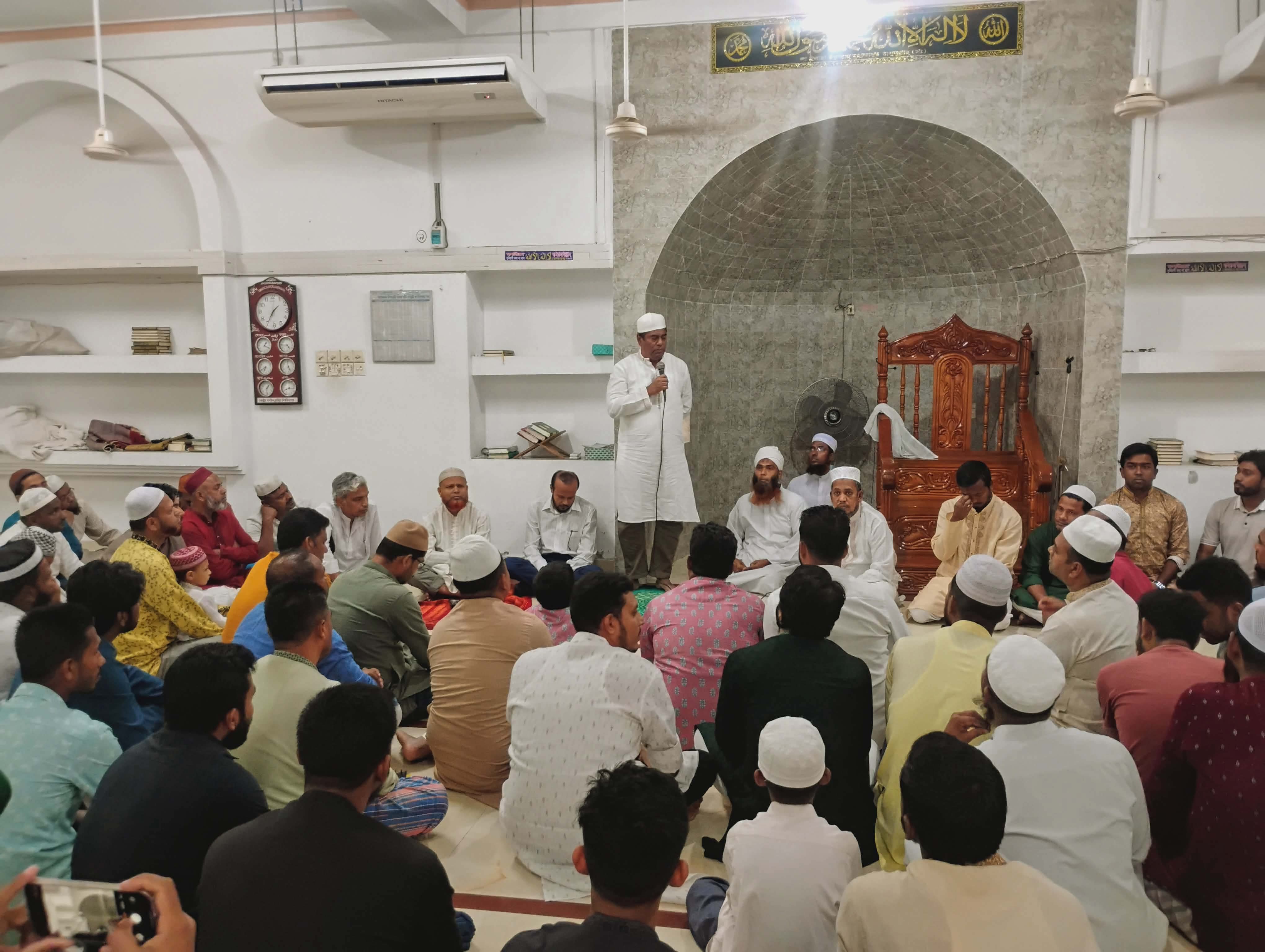‎জিয়াউর রহমানের শাহাদাৎ বার্ষিকী উপলক্ষে কুবিতে কুরআন খতম ও দোয়া মাহফিল