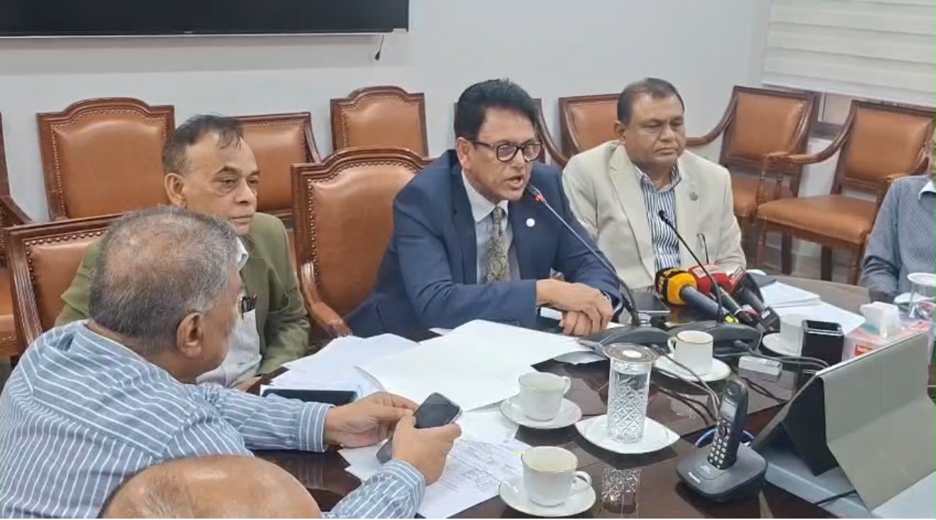 পাঠ্যবই মুদ্রণে সময়মতো কাগজ সরবরাহের আশ্বাস দিয়েছেন পেপার মিল মালিকরা : শিক্ষামন্ত্রী
