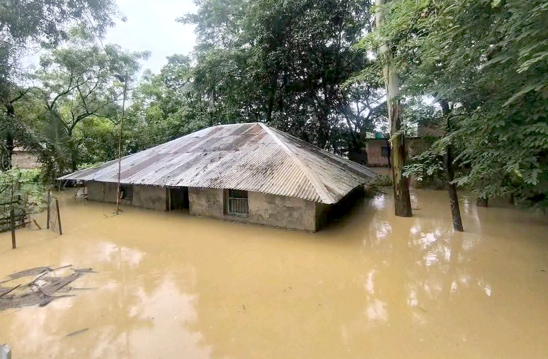 চট্টগ্রামে বন্যায় ২৪৮ কিমি গ্রামীণ সড়ক ও ১৭৬টি সেতু-কালভার্ট ক্ষতিগ্রস্ত