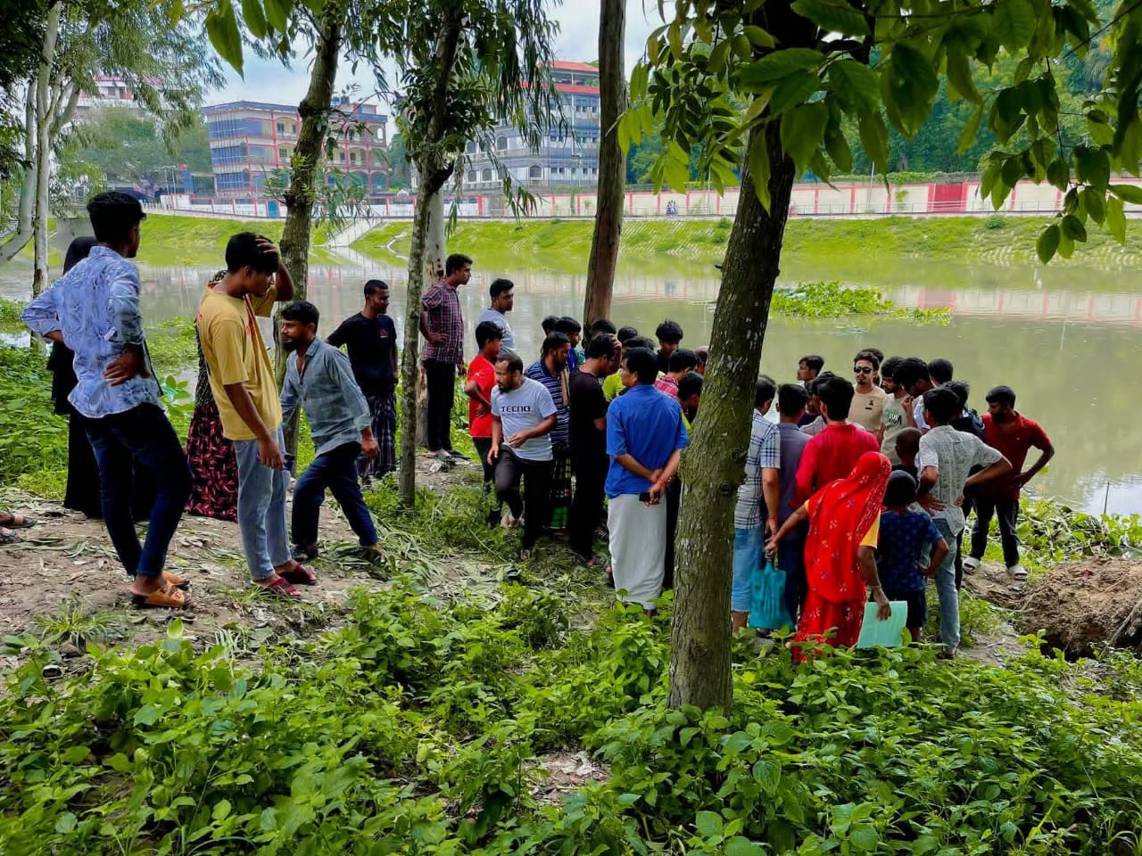 কুমিল্লায় দুই বাসের সংঘর্ষে নিহত ১, আহত ১০