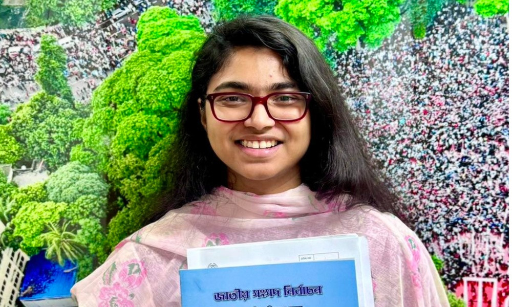 প্রার্থিতা ফিরে পেয়েছেন তাসনিম জারা