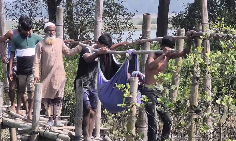 নাফনদ তীরে মাইন বিস্ফোরণ:  বাংলাদেশি যুবকের পা বিচ্ছিন্ন