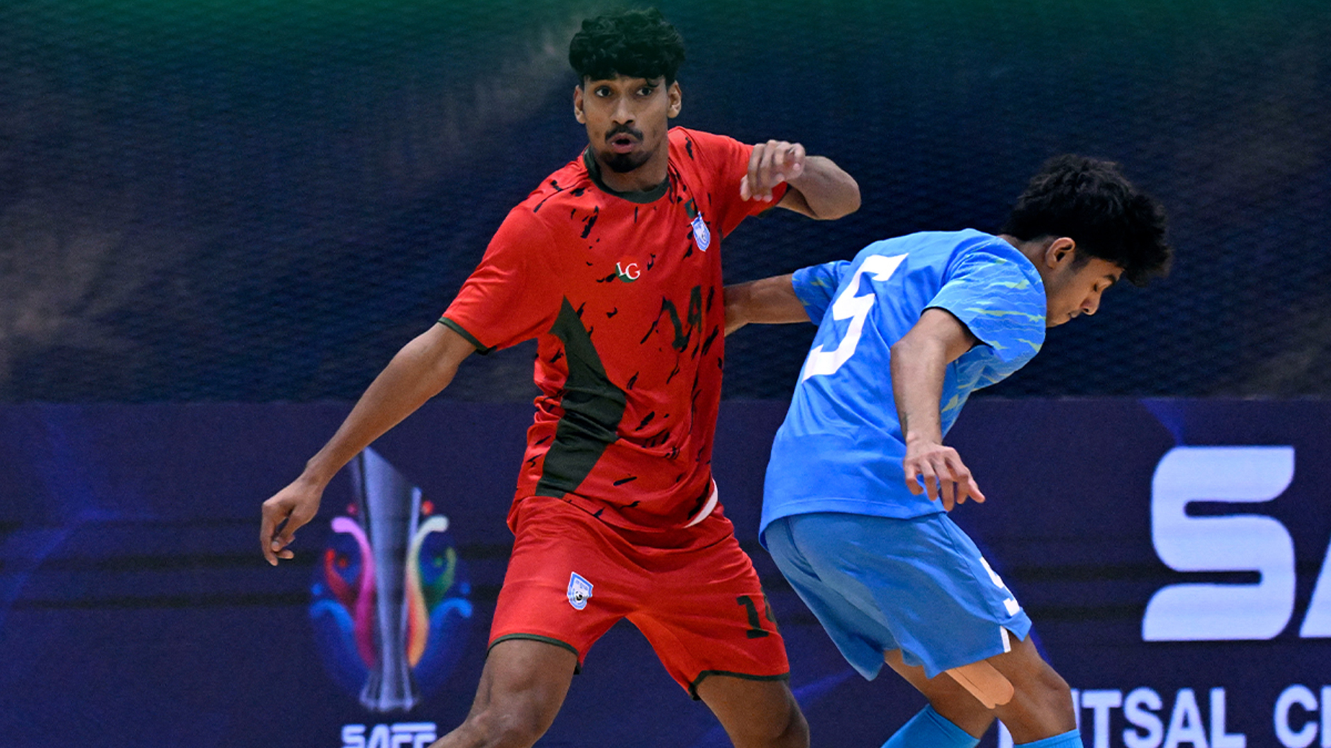 ভারতের বিপক্ষে ৮ গোলের হাড্ডাহাড্ডি লড়াইয়ে পয়েন্ট ভাগাভাগি বাংলাদেশের