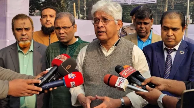 যারা ফ্যাসিবাদের সহযোগী তারাই ‘না’ ভোট চাচ্ছে: আদিলুর রহমান খান
