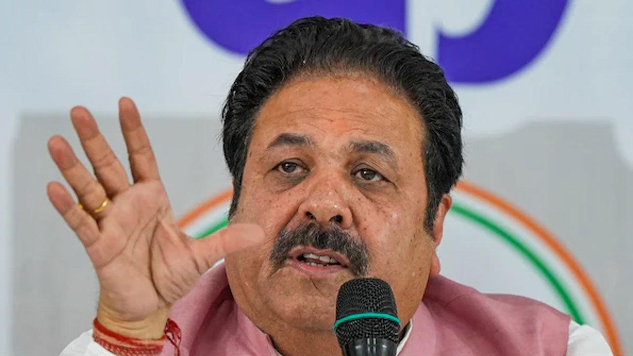 ‘আমরা চেয়েছি বাংলাদেশ বিশ্বকাপে অংশগ্রহণ করুক, পাকিস্তান তাদের বিভ্রান্ত করছে’