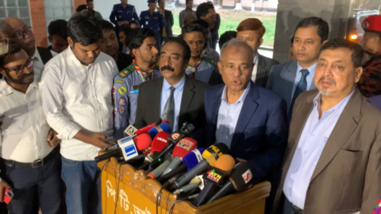 অন্যান্য নির্বাচনের তুলনায় এবার প্রস্তুতি বেশি ভালো : স্বরাষ্ট্র উপদেষ্ট
