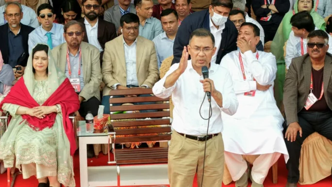 “ক্ষমতায় গেলে পদ্মা ব্যারাজ, কৃষি ও ভোকেশনাল শিক্ষায় বিনিয়োগ হবে”—তারেক রহমান