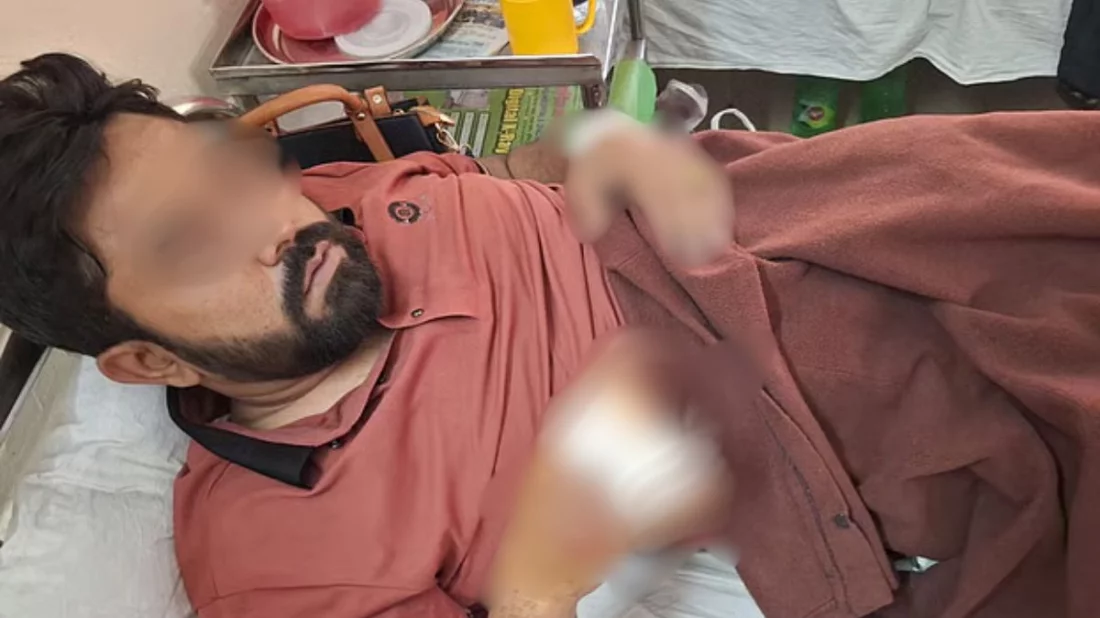 রাজশাহীতে স্বতন্ত্র প্রার্থীর সমর্থককে মারধর, হত্যার হুমকি