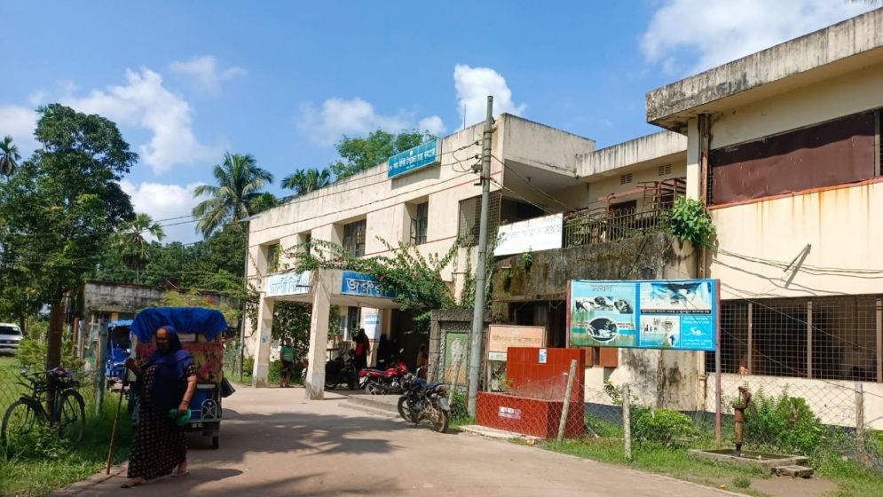 কচুয়ায় গ্যাস সিলিন্ডার লিকেজে বিস্ফোরণ, দগ্ধ ৩