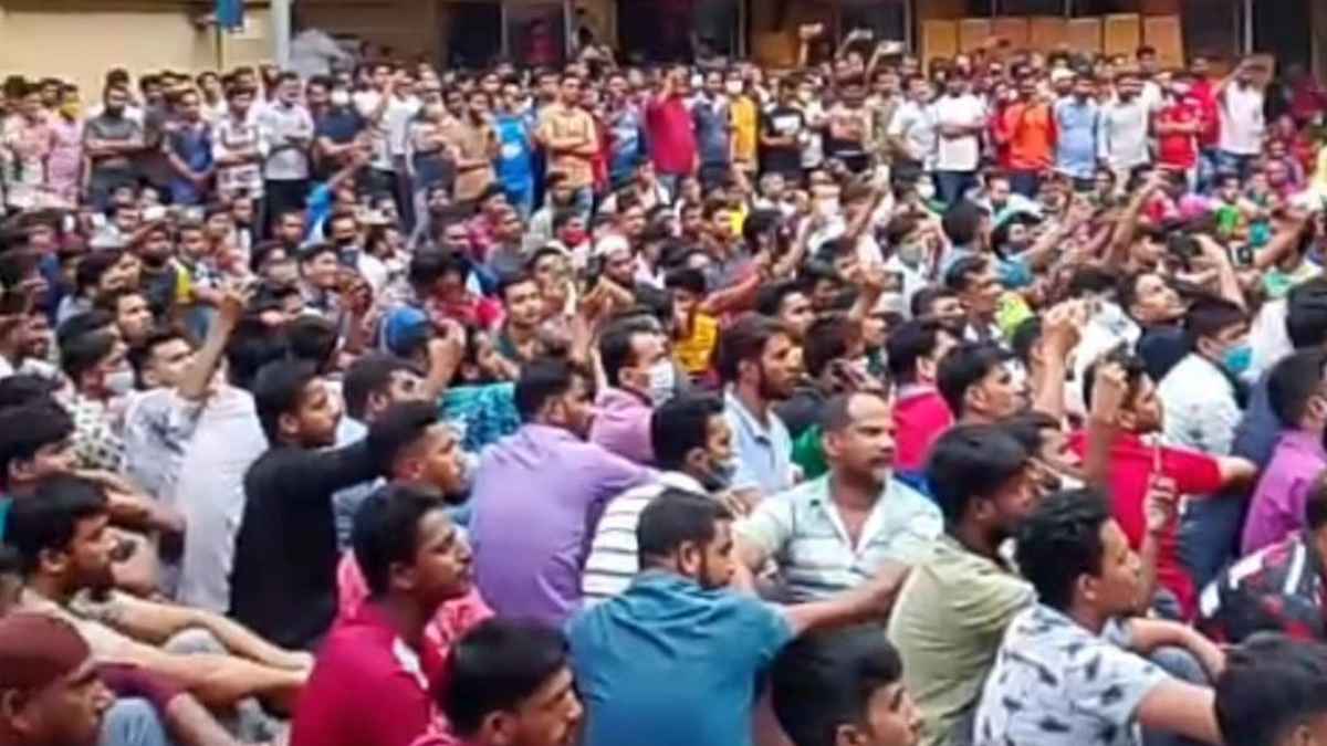 গাজীপুরে কারখানায় শ্রমিক বিক্ষোভ, পুলিশ মোতায়েন