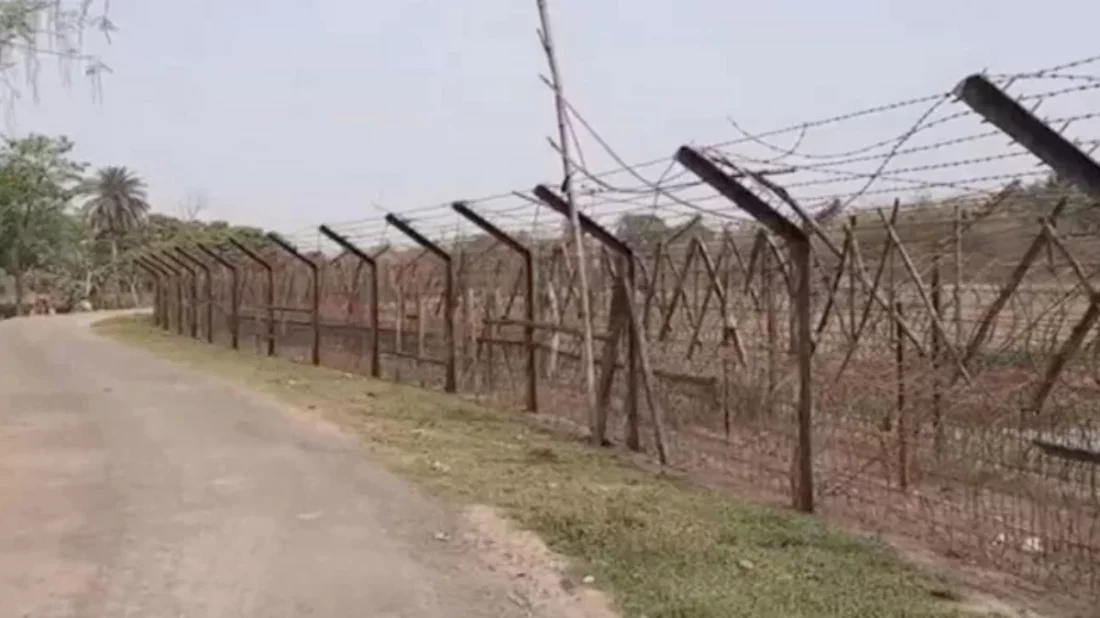 ঝিনাইদহ সীমান্ত দিয়ে নারী পাচার রোধে পুলিশের তৎপরতা: ১৬ দিনে উদ্ধার ৬