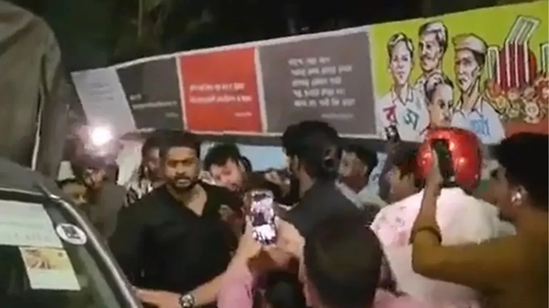 কেন্দ্রীয় শহীদ মিনার এলাকায় এলোপাতাড়ি গুলি, ছুরিকাঘাত