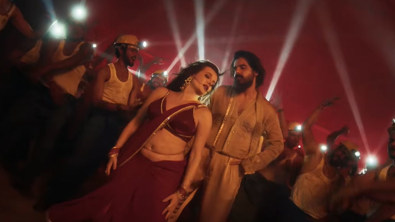 ‘বিলেত রাজা’তে ঝড় তুললেন সিয়াম