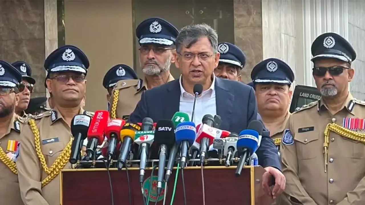 ভারতে গ্রেফতার আসামিদের ফেরাতে অনুরোধপত্র পাঠিয়েছি: স্বরাষ্ট্রমন্ত্রী