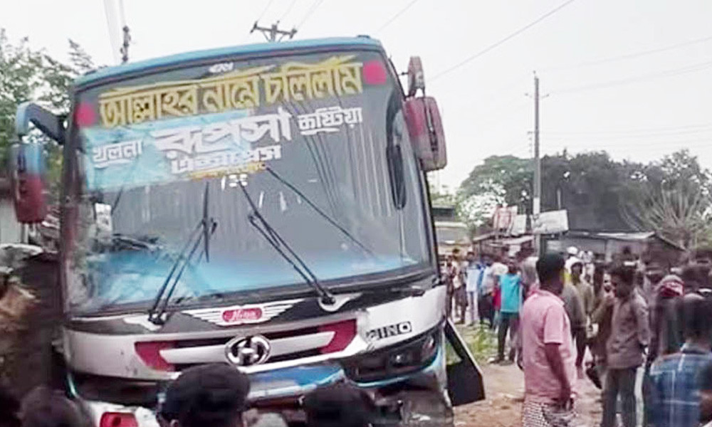কালীগঞ্জে সড়ক দুর্ঘটনায় নিহত ১ ও আহত ১