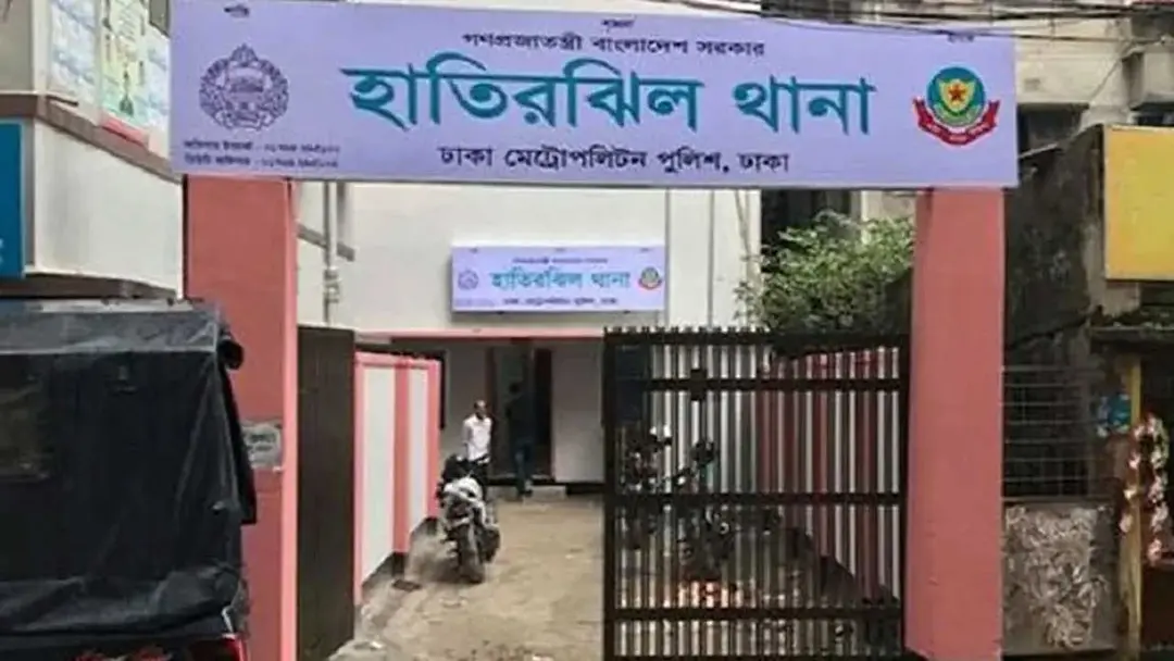 রাজধানীর হাতিরঝিলে ঝুলন্ত অবস্থায় এক নারীর মরদেহ উদ্ধার