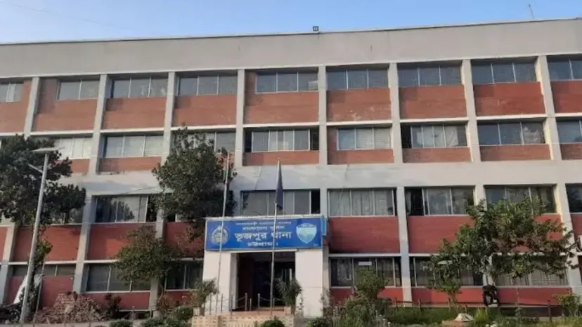 ফটিকছড়িতে ইটভাটার গর্তে জমে থাকা পানিতে ডুবে দুই শিশুর মৃত্যু