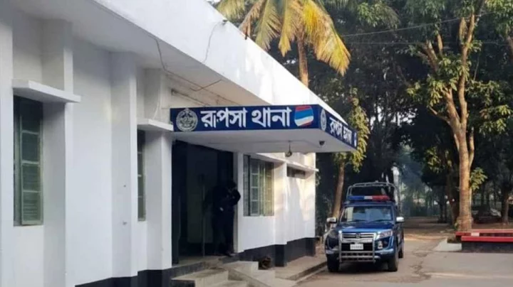 খুলনায় মাদকাসক্ত ছেলের লাঠির আঘাতে মায়ের মৃত্যু
