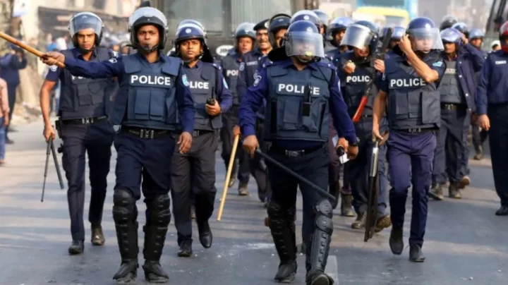 অপরাধ দমনে রাজধানীতে বিশেষ অভিযান শুরু