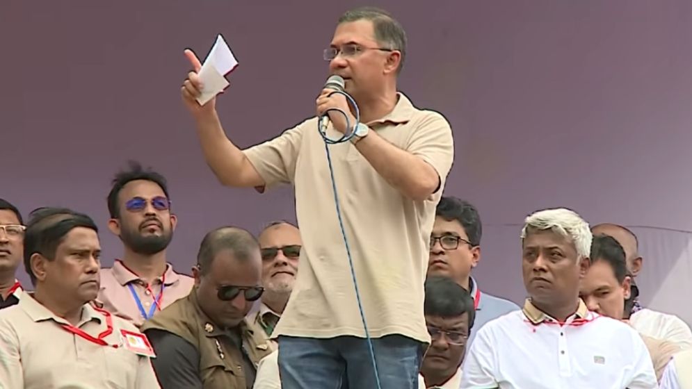 এবার নারীদের জন্য এলপিজি কার্ড চালুর ঘোষণা প্রধানমন্ত্রীর