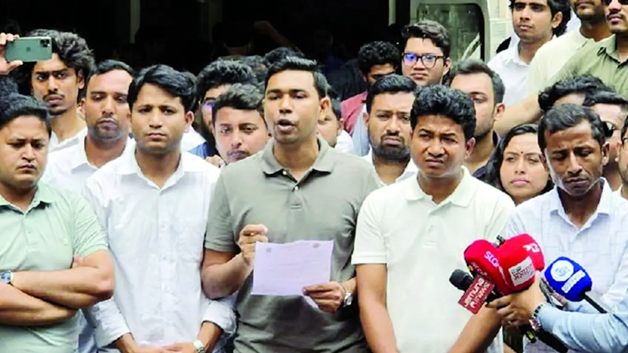 ডাকসু ভিপির বিরুদ্ধে ব্যবস্থা নিতে ঢাবি ছাত্রদলের আলটিমেটাম