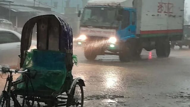 মৌলভীবাজারে ২৪ ঘণ্টায় ১৫৮ মিলিমিটার বৃষ্টিপাত