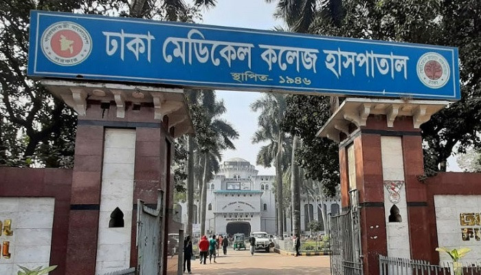 কামরাঙ্গীচরে প্লাইউড কারখানায় কাজ করার সময় বোর্ড ছিটকে পড়ে শ্রমিকের মৃত্যু