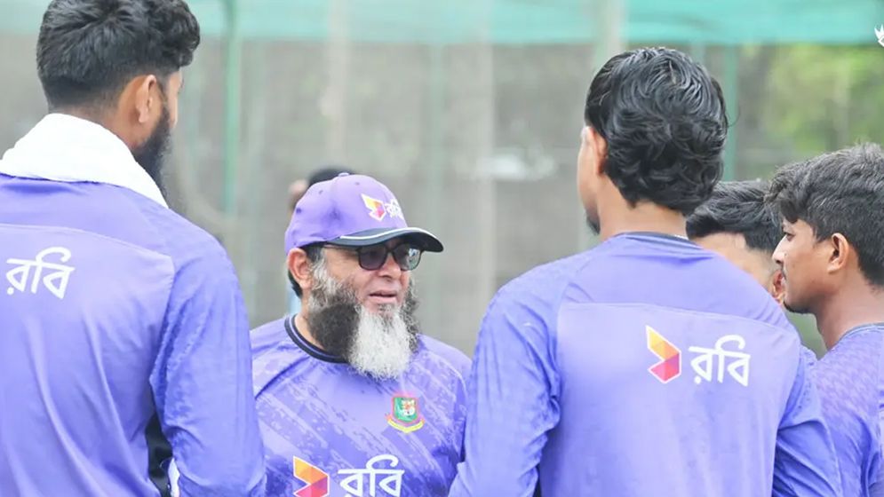বৃষ্টি কি বাধা হয়ে দাঁড়াবে সিরিজ নির্ধারণী ম্যাচে?