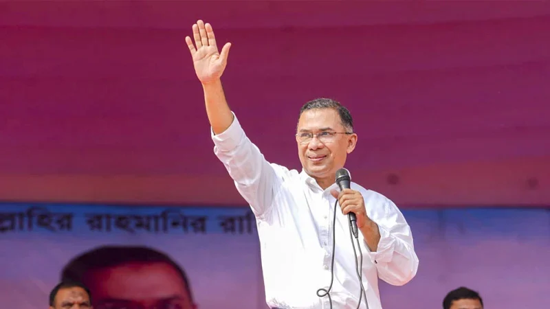 কেউ প্রকাশ্যে, কেউ গোপনে ষড়যন্ত্র করছে