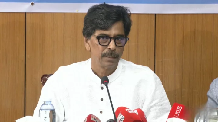 হাওড়ে ক্ষতিগ্রস্ত কৃষকদের ৩ মাস সহায়তা দেবে সরকার: কৃষিমন্ত্রী