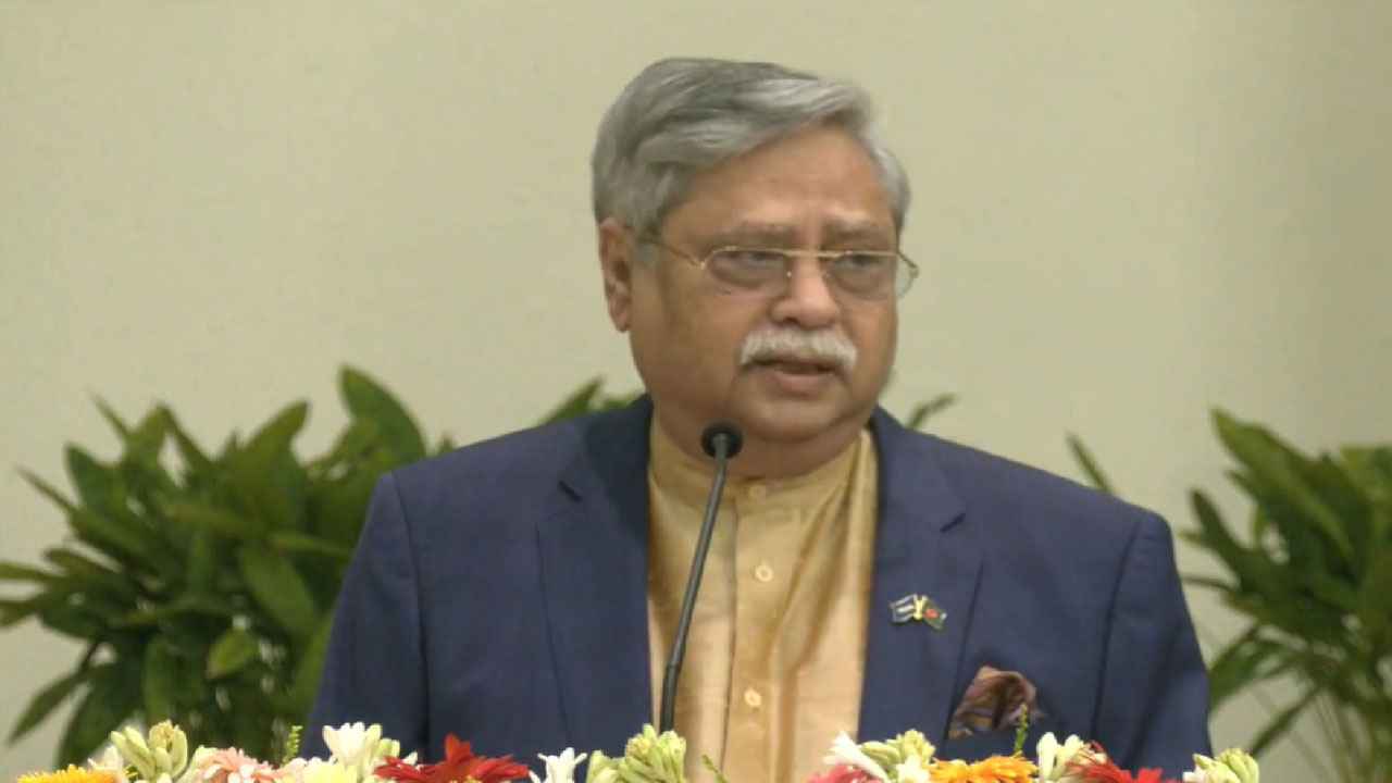 দীর্ঘ অপশাসনের পর নতুন সরকারের কাছে চাওয়া বেশি: রাষ্ট্রপতি