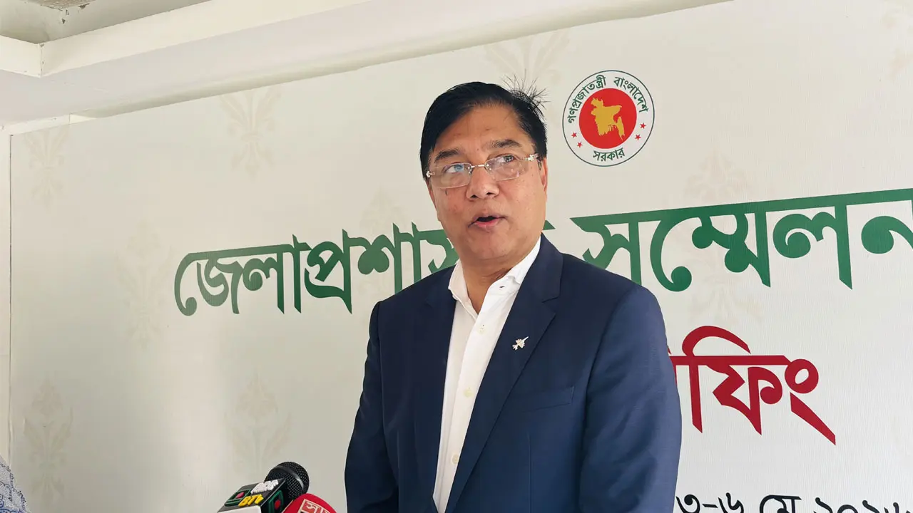 বিমানবন্দরের পাশাপাশি বগুড়ায় হচ্ছে ফ্লাইং একাডেমি : বিমান প্রতিমন্ত্রী