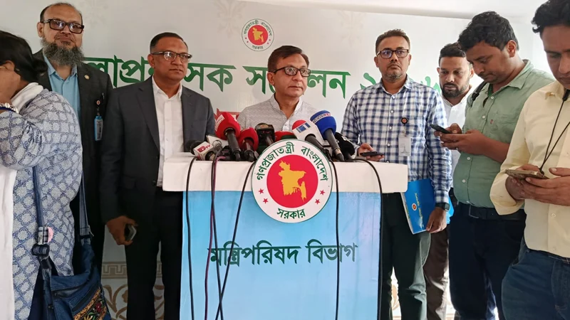 বাজার নিয়ন্ত্রণে ডিসিদের নজরদারি বাড়াতে বললেন বাণিজ্যমন্ত্রী