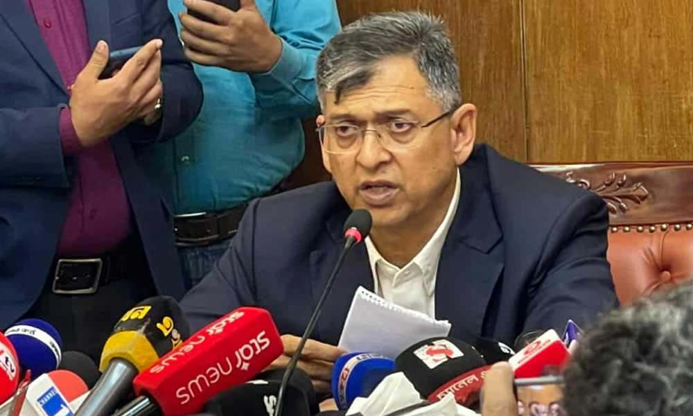 সাংবাদিক মিঠুকে বিদেশ যেতে বাধা, যা বললেন স্বরাষ্ট্রমন্ত্রী