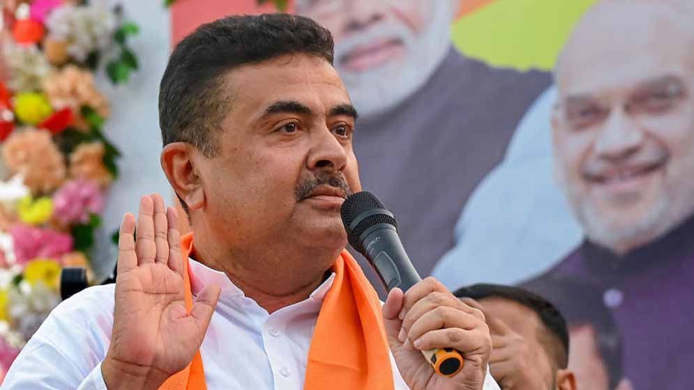 'সীমান্তে কাঁটাতারের বেড়া দিতে ৪৫ দিনের মধ্যে জমি পাবে বিএসএফ'