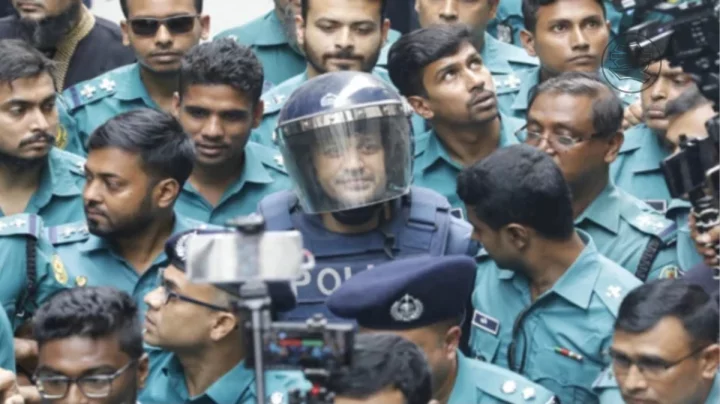 মিরপুরের হত্যাচেষ্টা মামলায় ব্যারিস্টার সুমনের জামিন বহাল