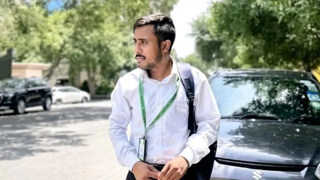ফেসবুকে স্ট্যাটাস দিয়ে ভারতে বাংলাদেশি শিক্ষার্থীর আত্মহত্যা!
