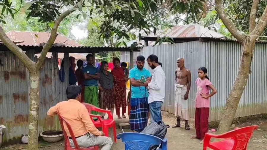স্ত্রী পালাল বন্ধুর সঙ্গে, প্রতিশোধ নিতে সেই বন্ধুর বউকেই বিয়ে